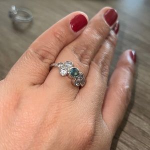 Bomb party ring size 8